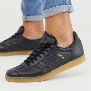 Adidas Men’s Gazelle Shoe In Black Gold size 8.5